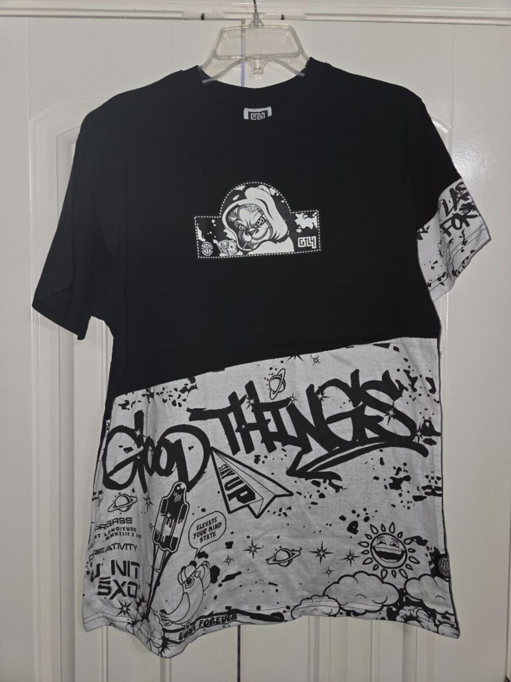 GTL4 Graphic Streetwear Shirt NWT Large